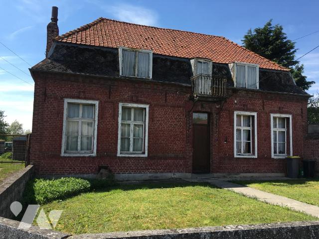 Maison 80m² — Naves