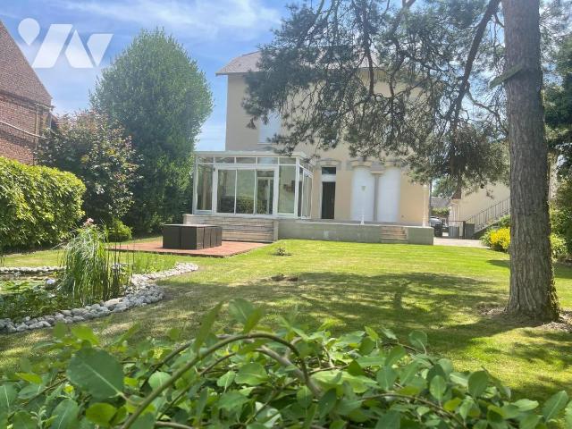 Maison 210 m² · à Carnières · 210 m² · 355 000 €