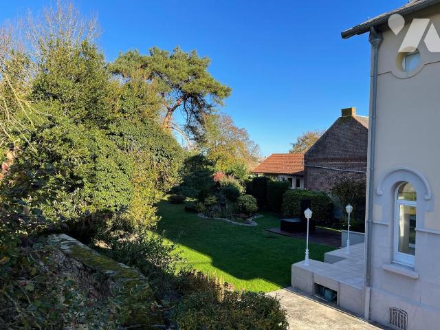 Maison 210 m² · à Carnières · 210 m² · 355 000 €