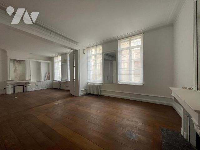 Maison 374 m² à Cambrai