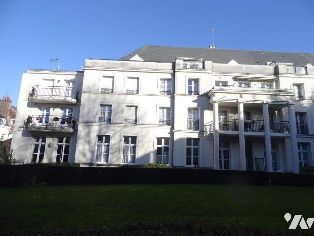 Appartement 3 pièces 76 m² · à Douai · 76 m² · 735 €/mois