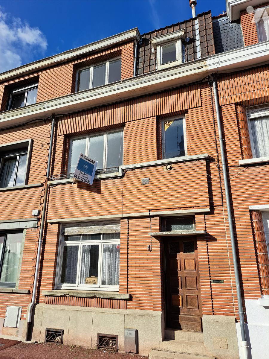 Maison 5 pièces 112 m² · à Douai · 112,1 m² · 115 000 €