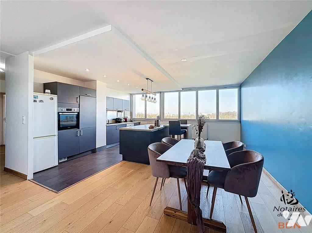 Appartement 4 pièces 76 m² · à Lille · 76 m² · 280 000 €