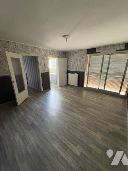 LOCATION appartement-CAMBRAI (59)