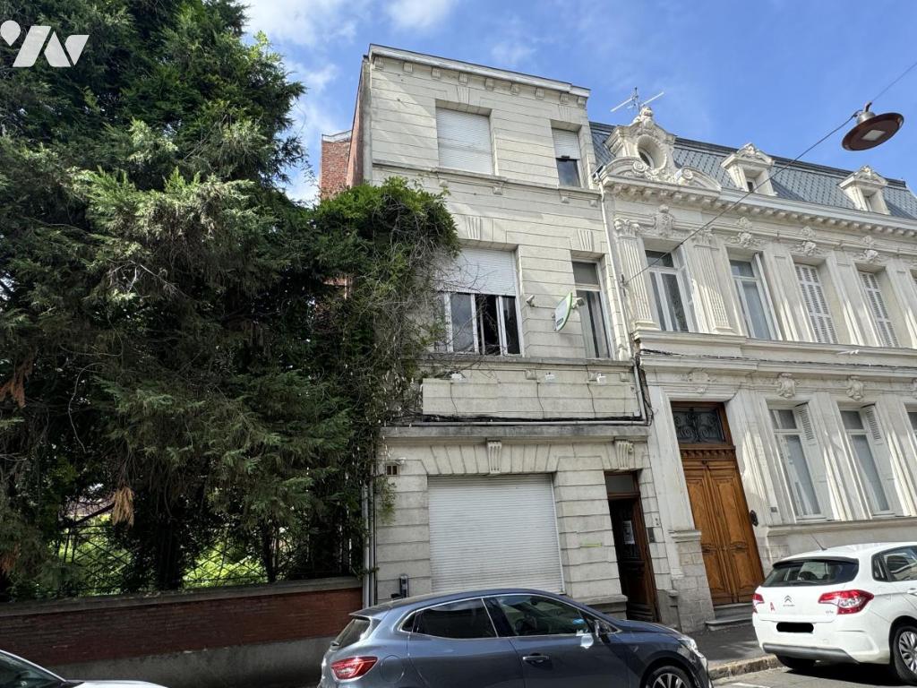 Maison 13 pièces 310 m² · à Valenciennes · 310 m² · 300 000 €