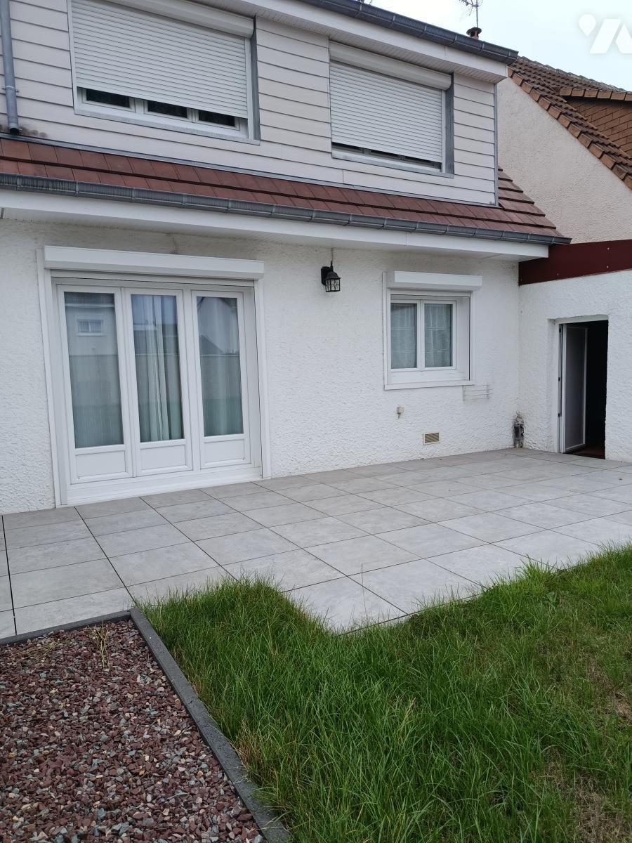 Maison 5 pièces 95 m² · à Petite-Forêt · 94,5 m² · 158 000 €