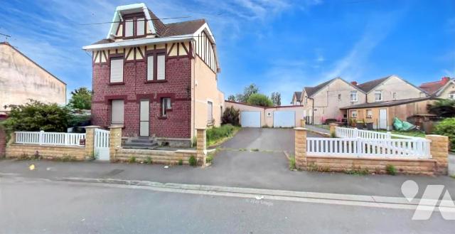 Maison 5 pièces 104 m² · à Bruay-sur-l'Escaut · 104 m² · 173 000 €