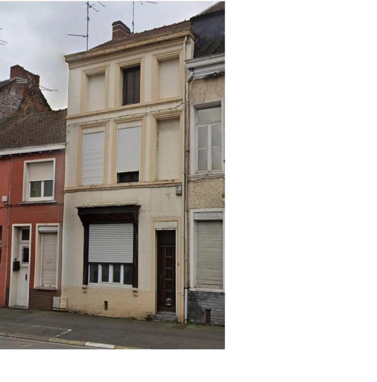 Maison 3 pièces 110 m² · à Saint-Amand-les-Eaux · 110 m² · 102 000 €