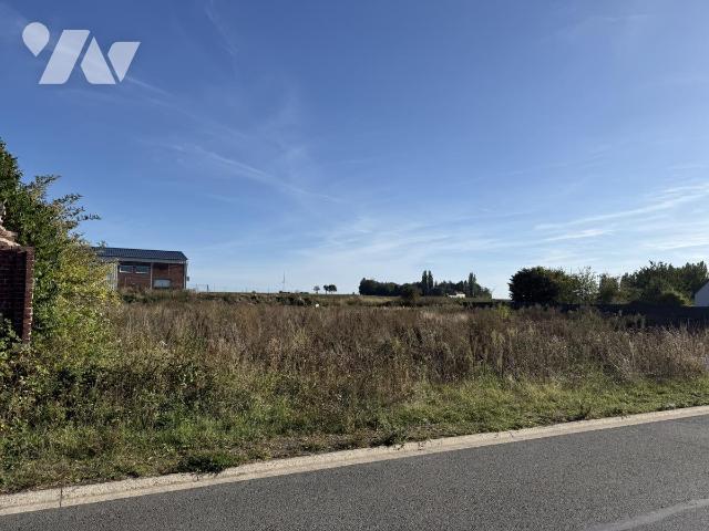 Terrain 674 m² · à Saint-Aubert · 674 m² · 32 880 €