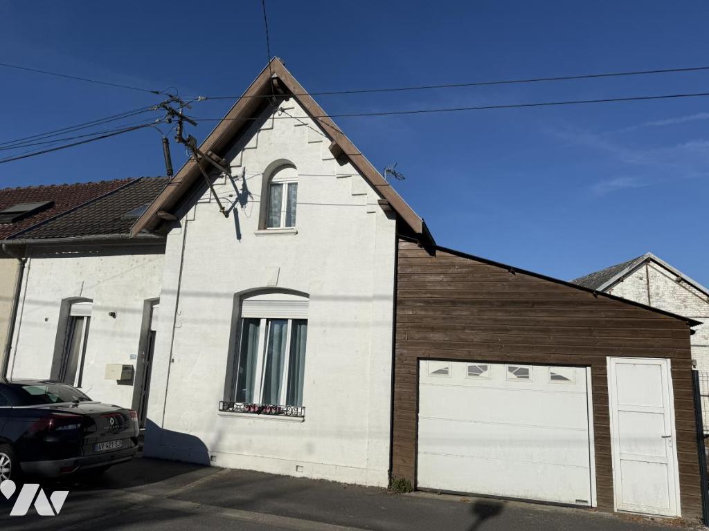 Maison 6 pièces 94 m² · à Busigny · 93,9 m² · 94 800 €