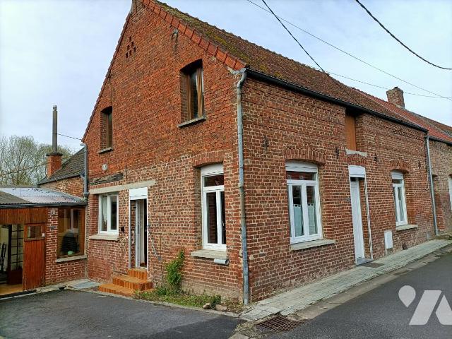 Maison 10 pièces 115 m² · à Englefontaine · 115 m² · 150 000 €