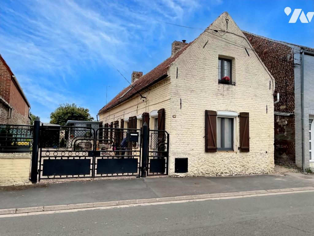 Maison 6 pièces 110 m² · à Auby · 110 m² · 135 000 €
