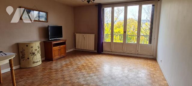 Appartement 2 pièces 51 m² · à Compiègne · 51 m² · 91 000 €