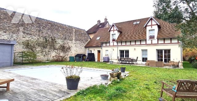Maison 7 pièces 200 m² · à Vieux-Moulin · 200 m² · 574 000 €