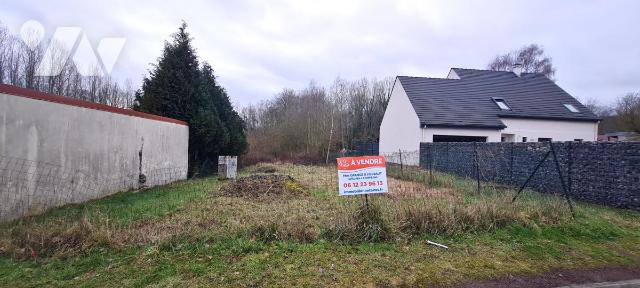 Terrain 1346 m² · à Ribécourt-Dreslincourt · 1 346 m² · 69 250 €