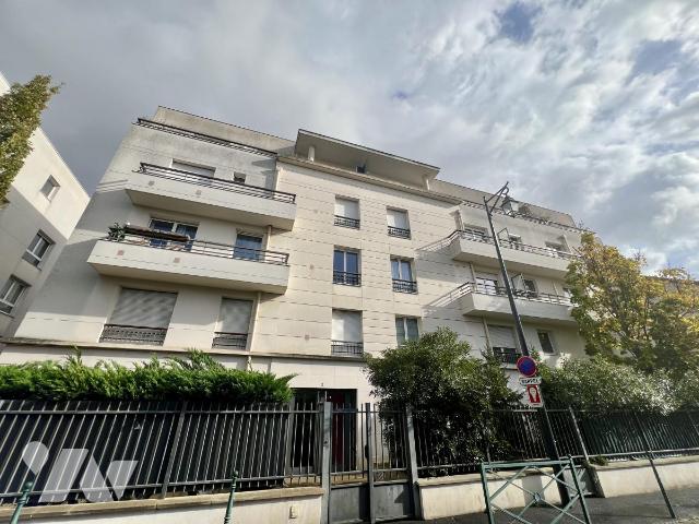Location - Appartement - COLOMBES - 62,62 m² - 3 pièces - 60072-L573