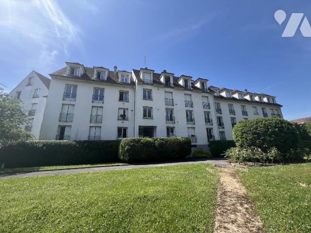 Appartement 6 pièces 114 m² · à Senlis · 114 m² · 331 428 €