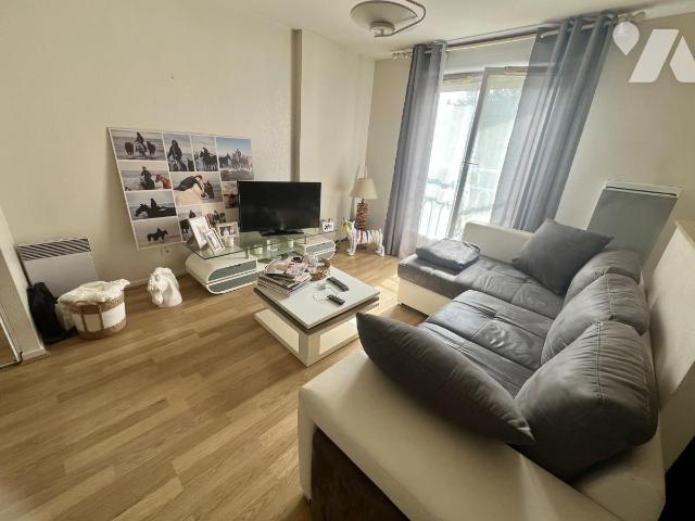 Appartement 2 pièces 44 m² · à Senlis · 44 m² · 870 €