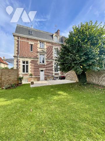 Maison 8 pièces 194 m² · à Compiègne · 194,3 m² · 879 000 €