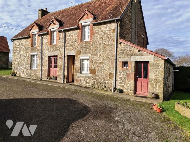 Maison 6 pièces 126 m² · à Coulonche · 126 m² · 147 800 €
