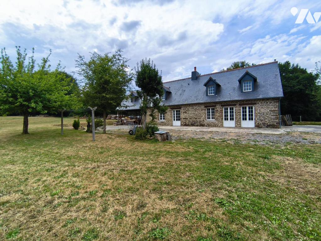 Maison 5 pièces 166 m² · à Ger · 166 m² · 220 140 €