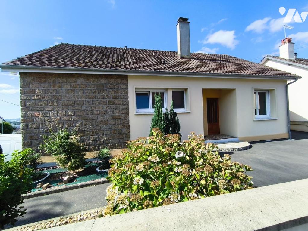 Maison 4 pièces 73 m² · à Domfront en Poiraie · 73 m² · 140 000 €