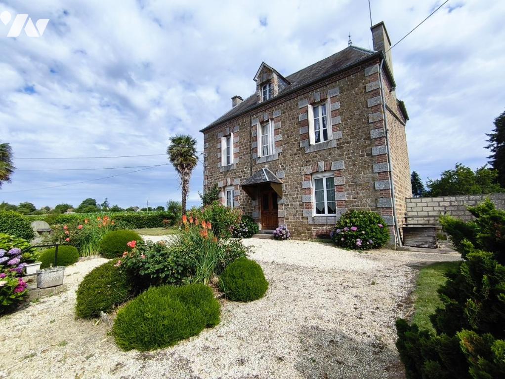 Maison 6 pièces 142 m² · à Avrilly · 142 m² · 140 000 €