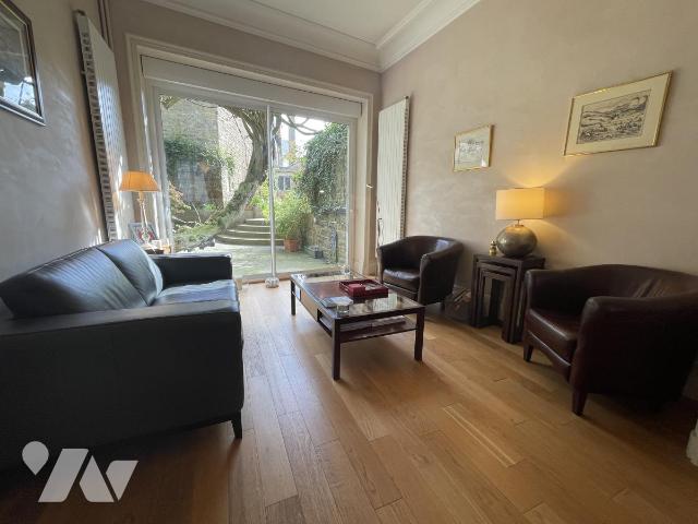 Maison 10 pièces 260 m² · à Ferté Macé · 260 m² · 199 000 €