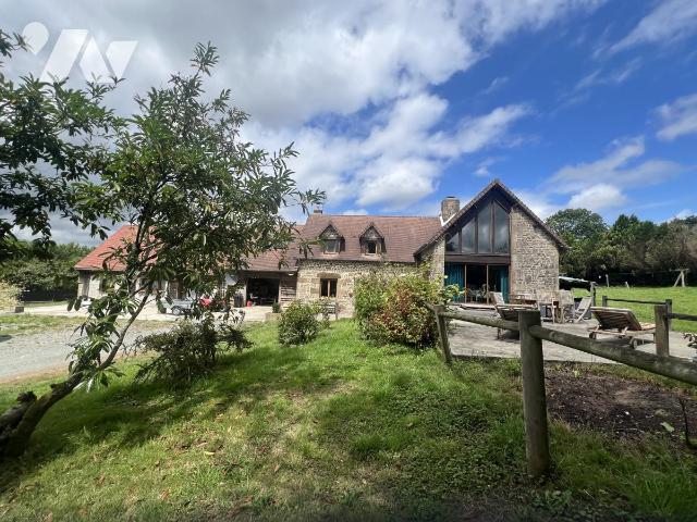 Maison 8 pièces 183 m² · à Ferté Macé · 183 m² · 294 000 €