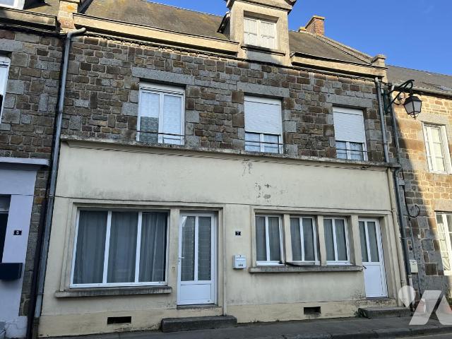 Maison 7 pièces 129 m² · à Rânes · 129 m² · 64 000 €