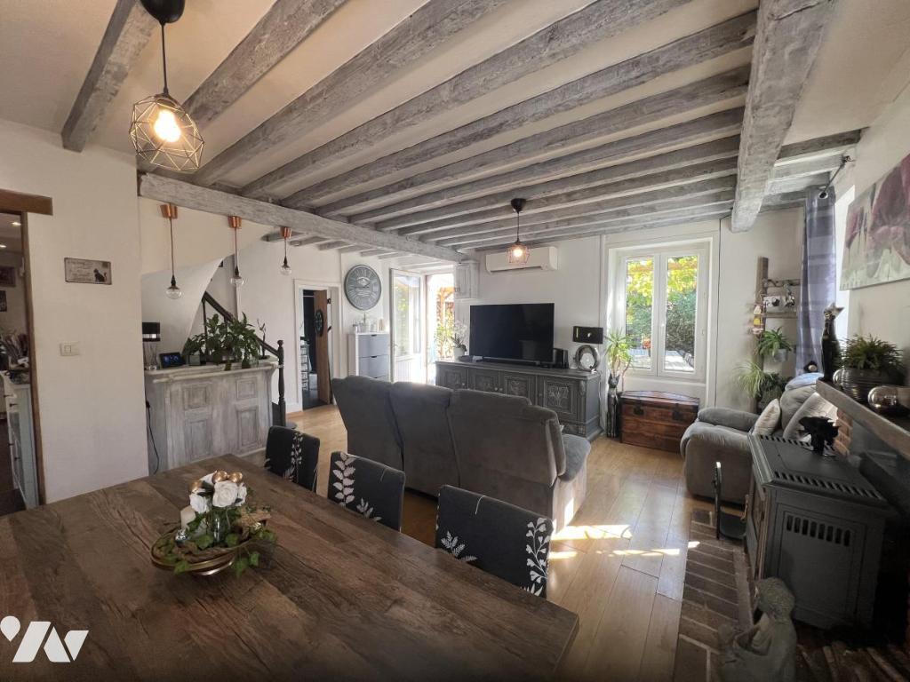 VENTE maison-STE MARGUERITE DE CARROUGES (61)