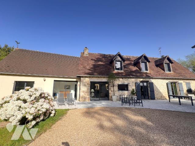 Maison 5 pièces 195 m² · à Bagnoles de l'Orne Normandie · 195 m² · 325 000 €