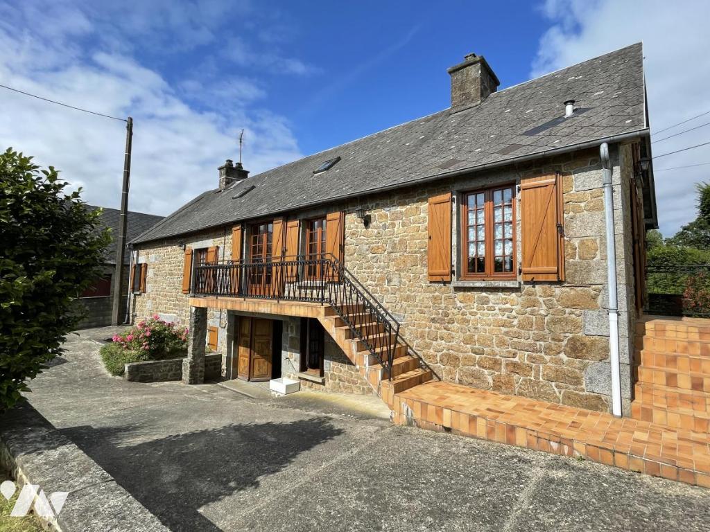 Maison 7 pièces 118 m² · à Rives d'Andaine · 118 m² · 126 500 €