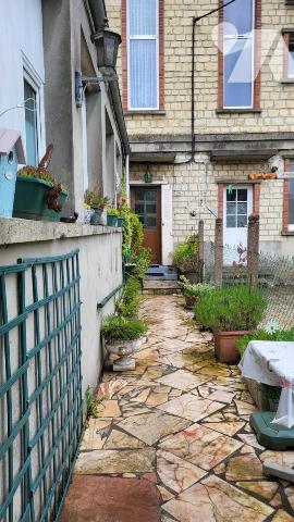 Immeuble 180 m² · à Vimoutiers · 180 m² · 150 000 €