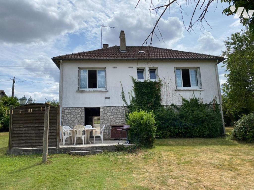 Maison 4 pièces 71 m² · à Aube · 71 m² · 90 000 €