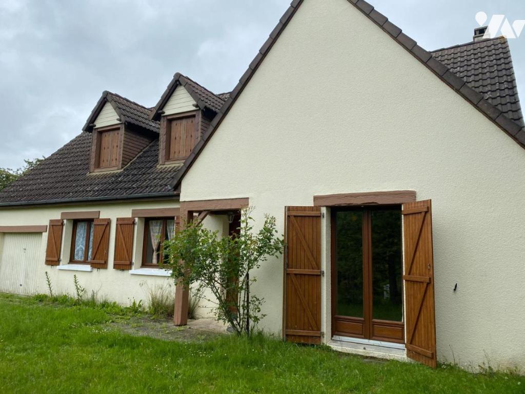 Maison 8 pièces 141 m² · à Saint-Laurent-du-Tencement · 141 m² · 169 000 €