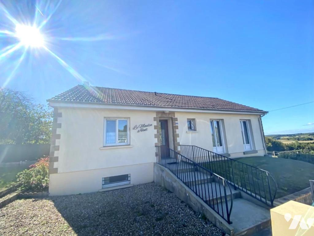 Maison 5 pièces 84 m² · à Moulins-la-Marche · 84,4 m² · 130 000 €