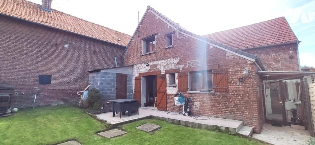 Maison 5 pièces 110 m² · à Monchy-au-Bois · 110 m² · 105 000 €