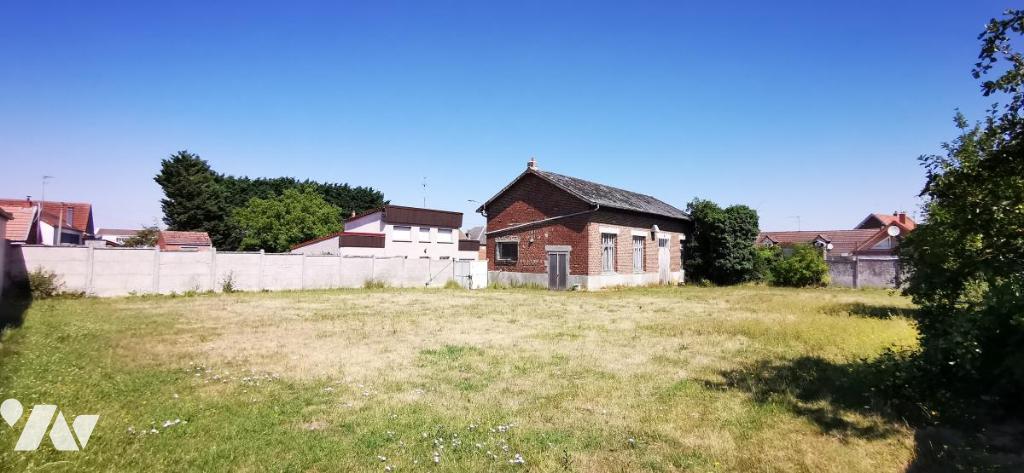 Immeuble 150 m² · à Marquion · 150 m² · 44 400 €