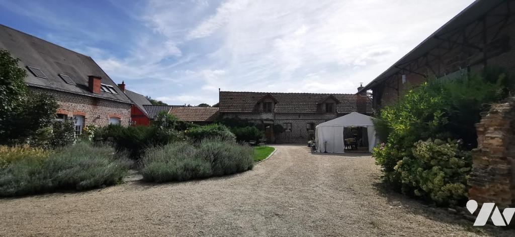 Maison 10 pièces 324 m² · à Marquion · 323,6 m² · 544 960 €