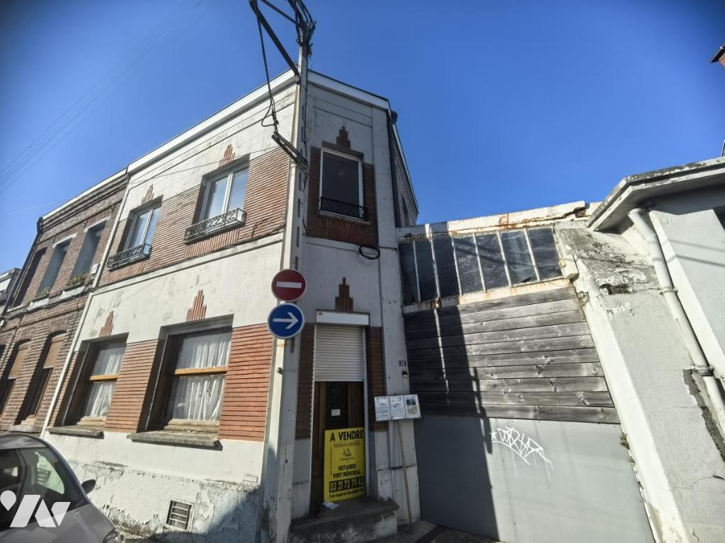 Maison 5 pièces 150 m² · à Hénin-Beaumont · 150 m² · 50 000 €