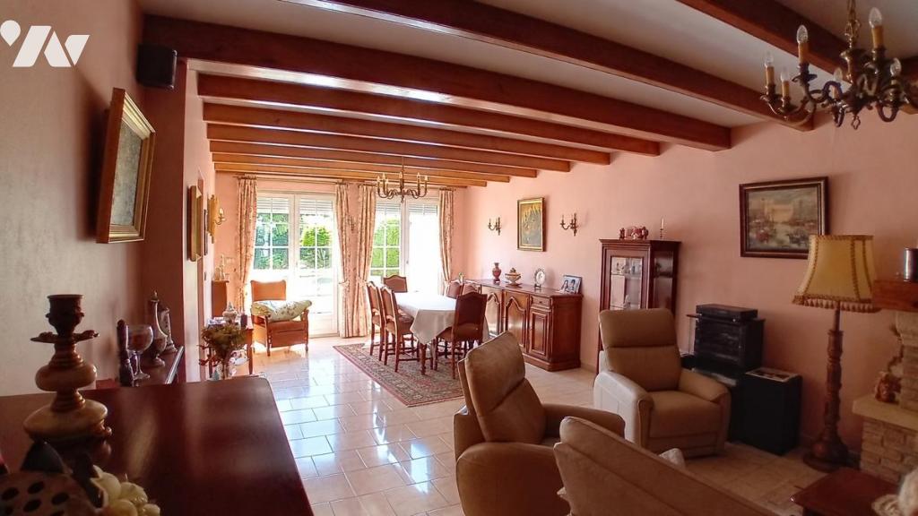 Maison 6 pièces 236 m² · à Lens · 236 m² · 270 000 €