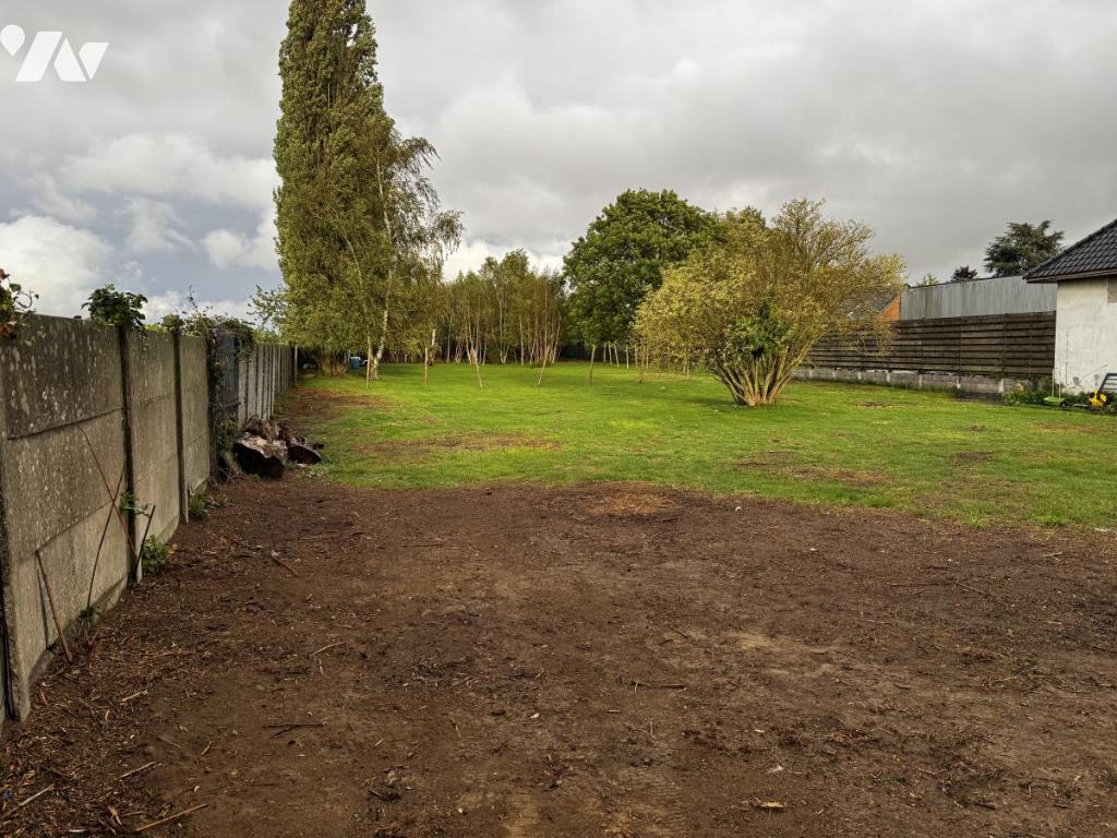 Terrain 2860 m² · à Vitry-en-Artois · 2 860 m² · 120 000 €