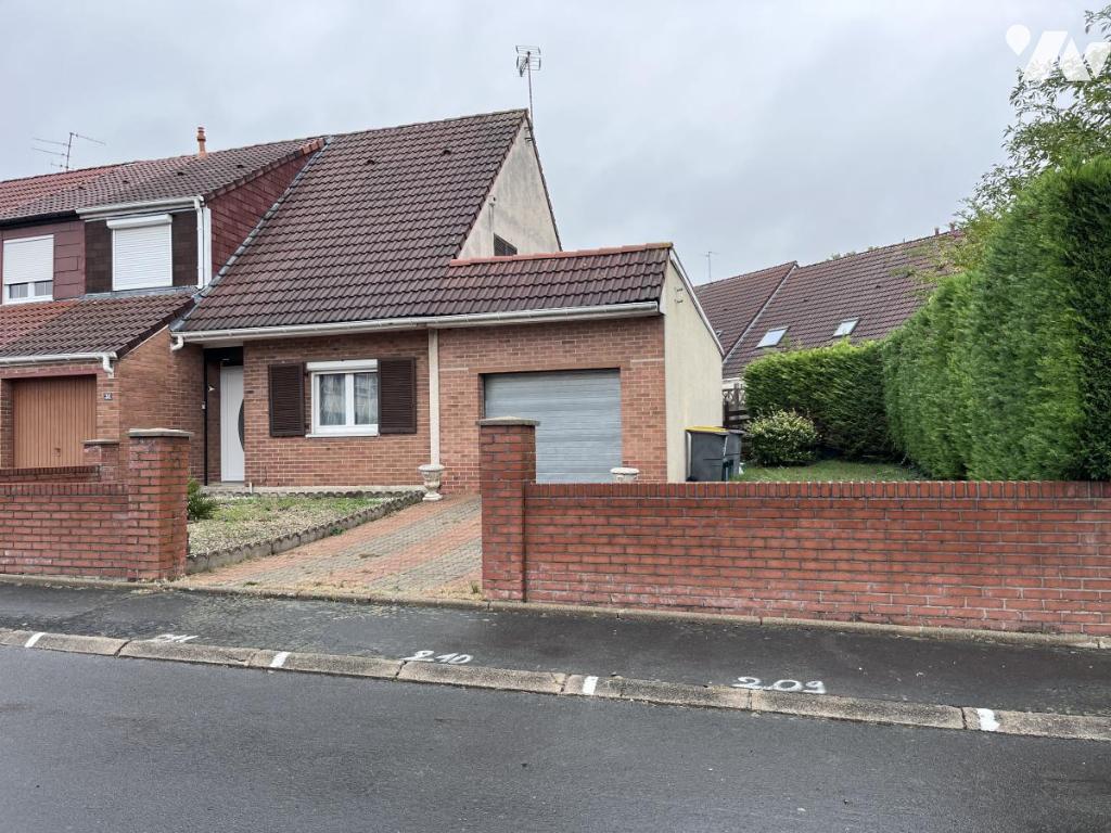 Maison 5 pièces 96 m² · à Hénin-Beaumont · 96 m² · 160 000 €