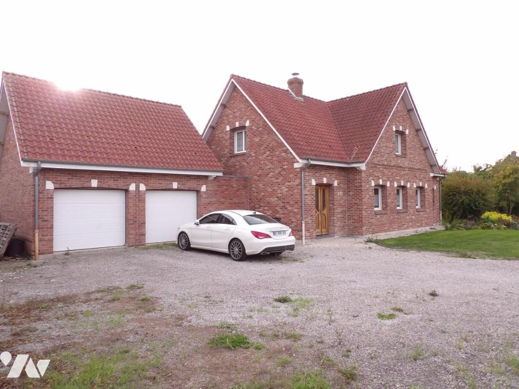 Maison 150 m² · à Rebreuve-Ranchicourt · 150 m² · 340 000 €