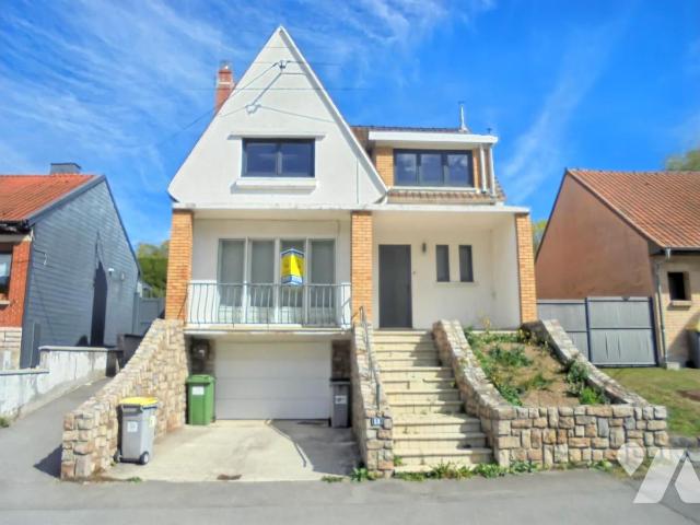 Maison 5 pièces 99 m² · à Rebreuve-Ranchicourt · 99 m² · 175 000 €