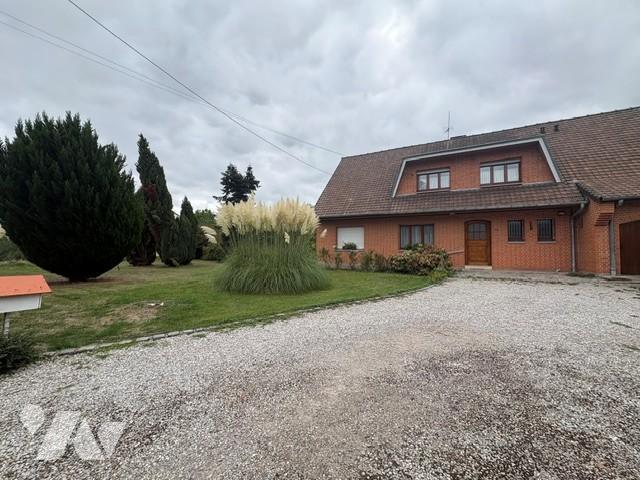 Maison 7 pièces 161 m² · à Beuvry · 161 m² · 370 000 €