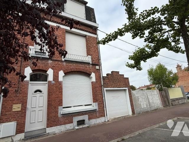 Maison 6 pièces 100 m² · à Merville · 100 m² · 130 000 €