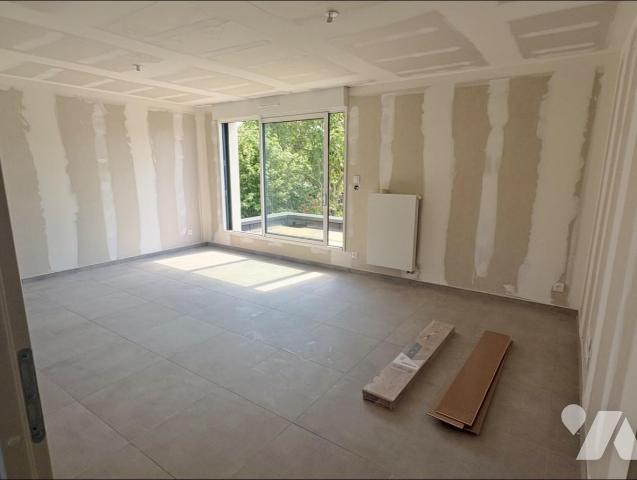 Appartement 4 pièces 89 m² · à Givenchy-en-Gohelle · 89 m² · 900 €