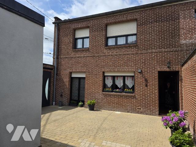 Maison 5 pièces 131 m² · à Harnes · 131 m² · 165 000 €